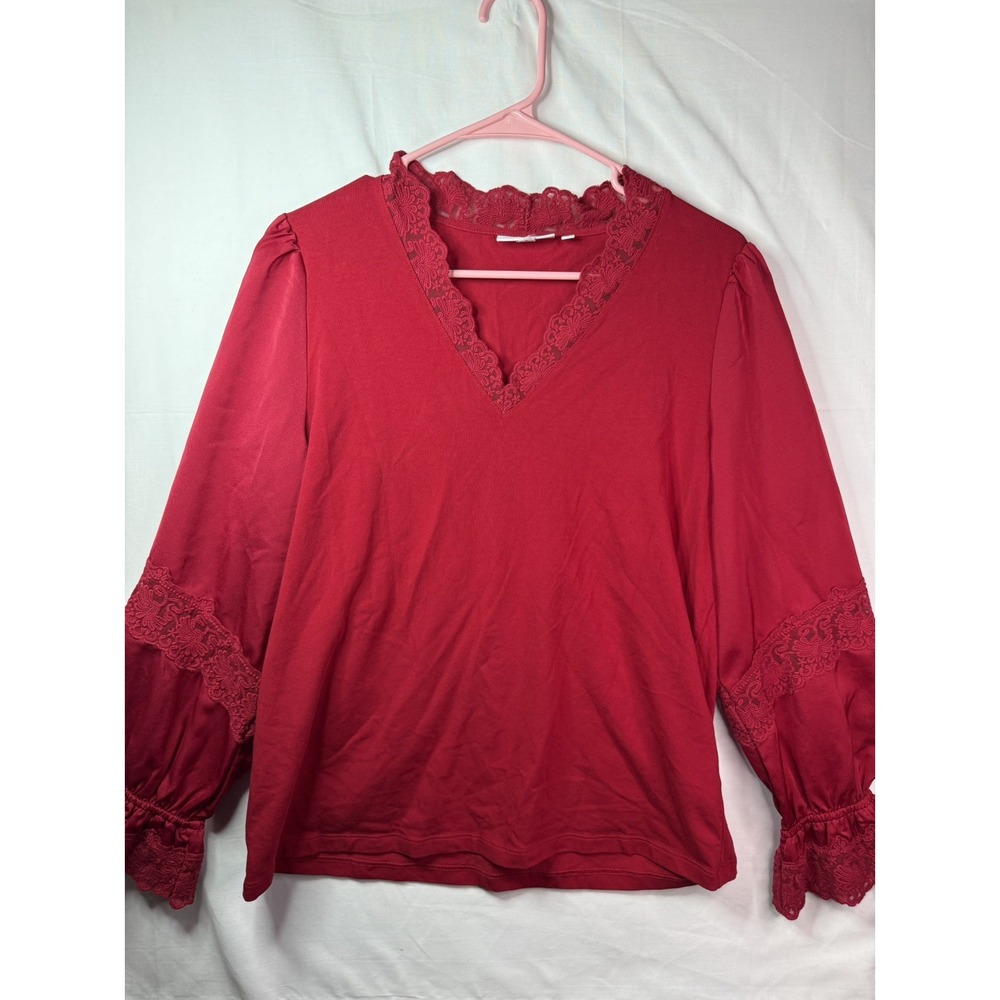 Women's Chicos Top Sz 1 US M Red Lace Accents Balloon Satin Sleeve V Neck - Picture 3 of 10